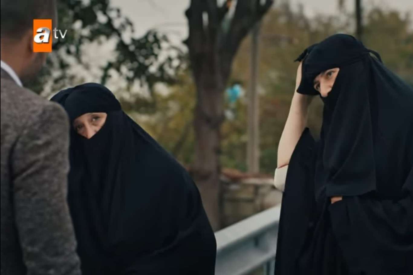 ATV'de yayınlanan dizide hırsızlara çarşaf giydirilmesine tepki ATV'de yayınlanan dizide hırsızlara çarşaf giydirilmesine tepki